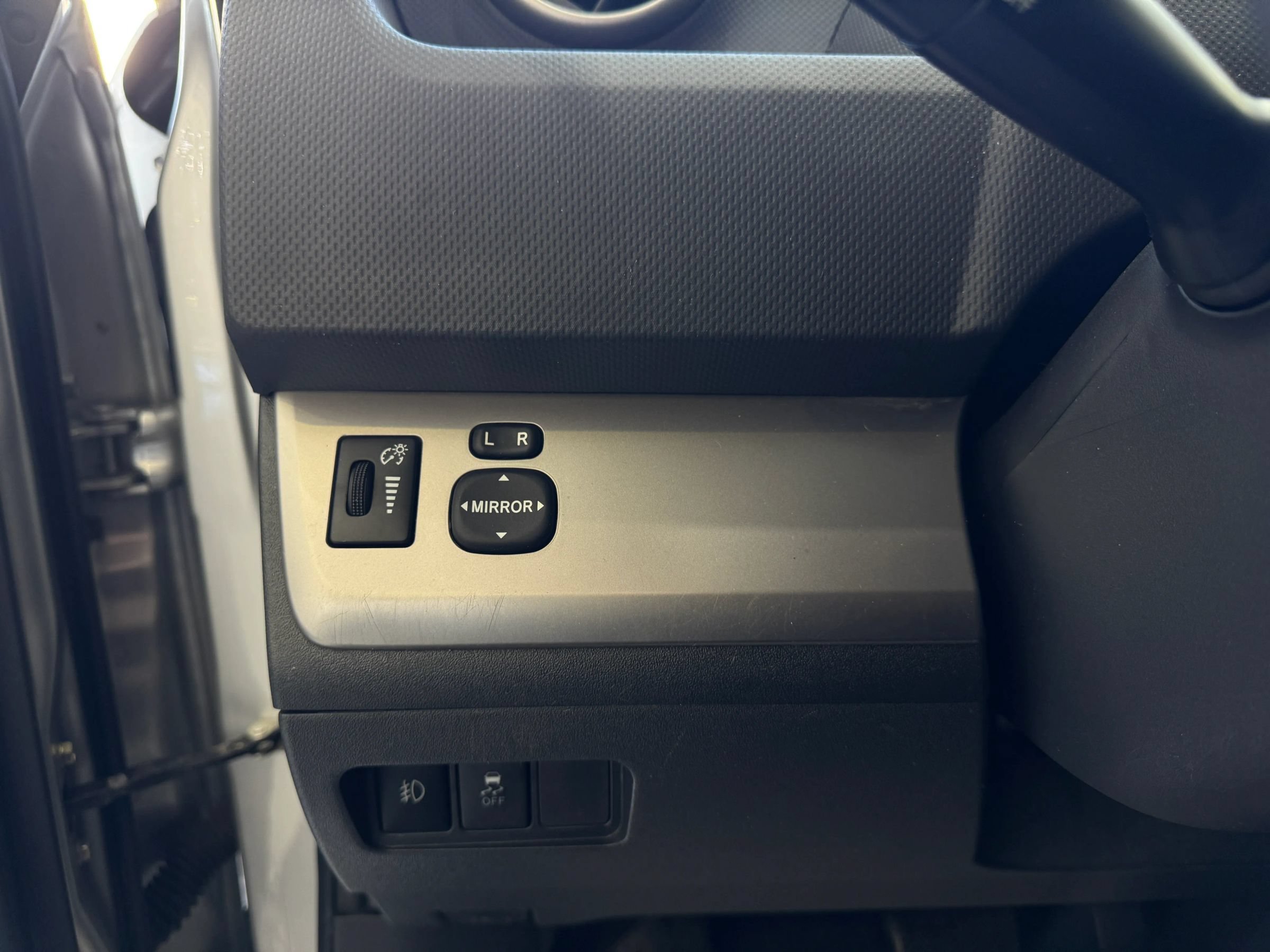 Used 2014 Scion xB FWD image 14
