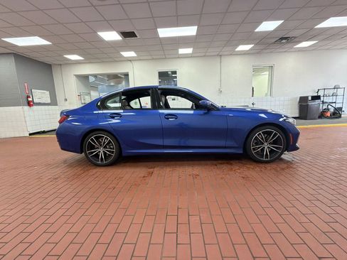 Used 2024 BMW 330i xDrive Sedan w/ M Sport Package image 8