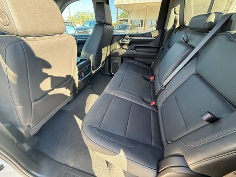 Used 2023 Chevrolet Silverado 1500 LTZ image 13