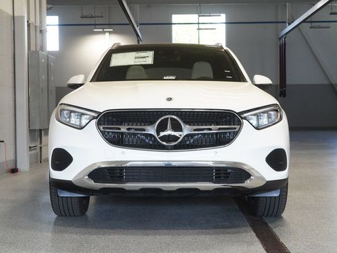 New 2026 Mercedes-Benz GLC 300 4MATIC image 2