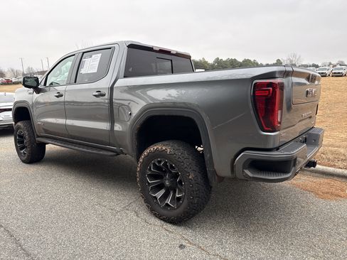Certified 2021 GMC Sierra 1500 AT4 w/ AT4 Premium Package image 8