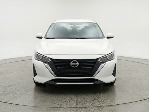 Used 2025 Nissan Sentra S image 2