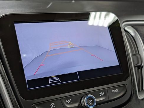 Used 2024 Chevrolet Malibu LT image 23