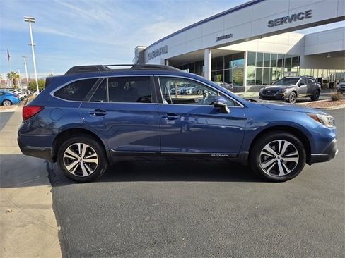Used 2019 Subaru Outback 3.6R Limited w/ Popular Package #2 image 3