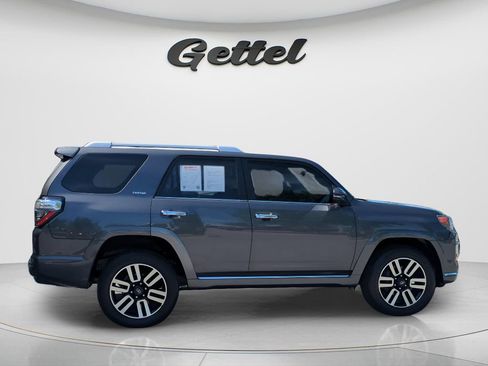 Used 2022 Toyota 4Runner Limited AWD/4WD image 4