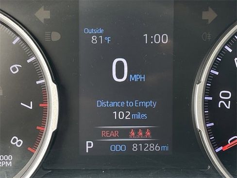 Used 2020 Toyota RAV4 XLE Premium image 15