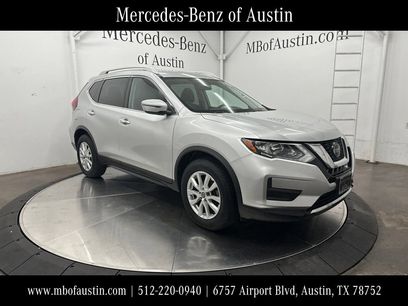 Used 2018 Nissan Rogue SV