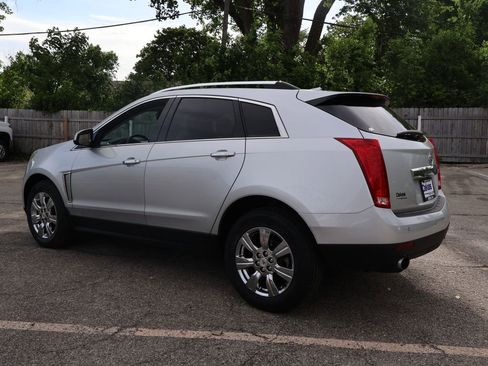 Used 2014 Cadillac SRX Luxury w/ Driver Awareness Package FWD image 12