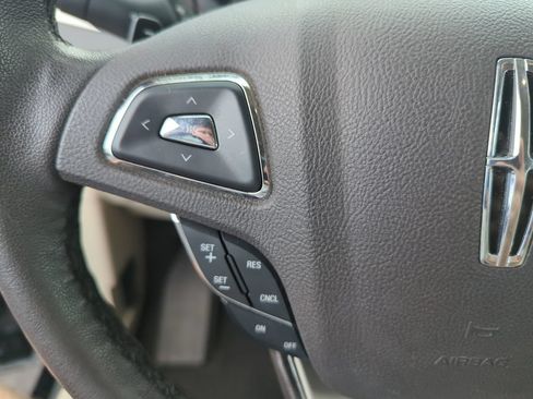 Used 2017 Lincoln MKC Premiere AWD/4WD image 22
