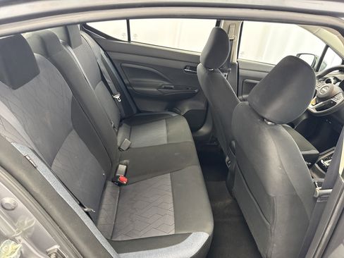 Used 2023 Nissan Versa SV image 13