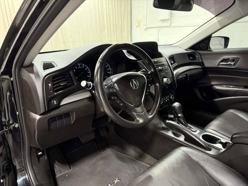 Used 2018 Acura ILX image 10