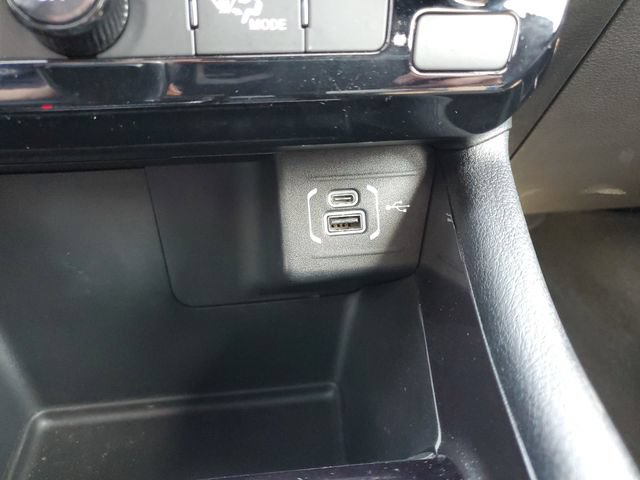 Used 2024 Jeep Compass Latitude AWD/4WD image 33