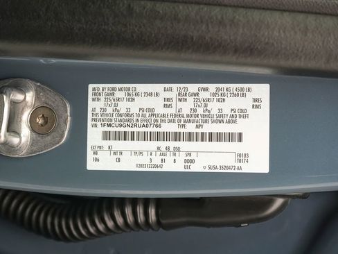 Certified 2024 Ford Escape Active AWD/4WD image 24