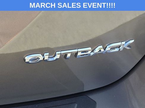 Used 2022 Subaru Outback Limited image 36