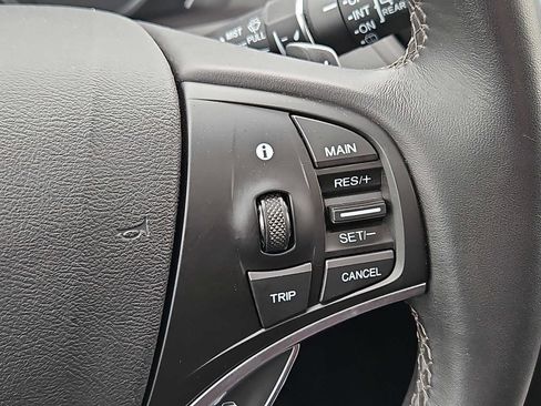 Used 2019 Acura MDX SH-AWD image 24