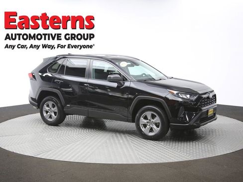 Used 2022 Toyota RAV4 LE AWD/4WD image 47