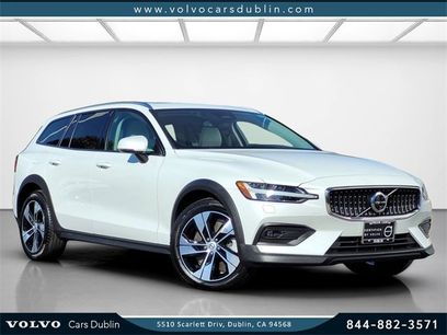 Certified 2024 Volvo V60 B5 Cross Country Plus