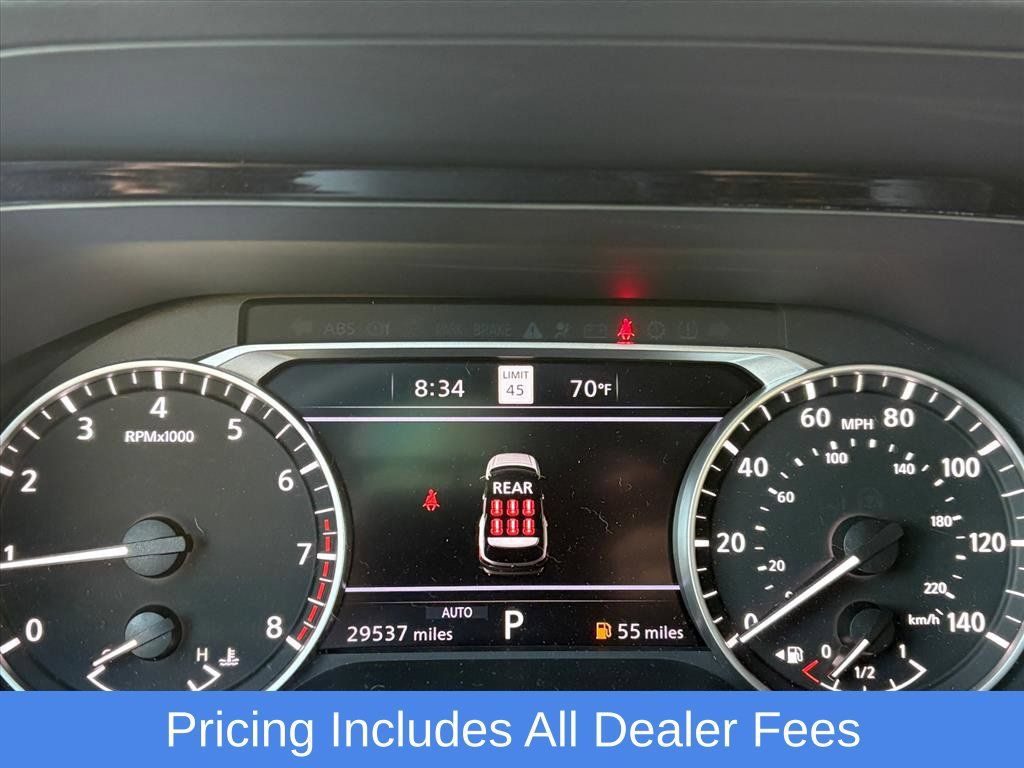 Used 2024 Nissan Pathfinder SL AWD/4WD image 7