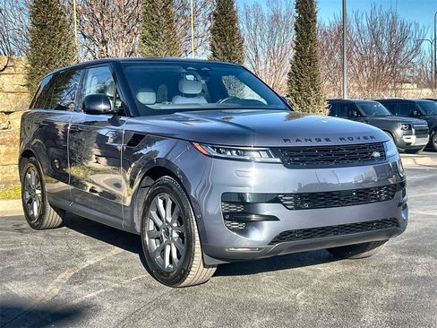 New 2026 Land Rover Range Rover Sport SE image 7