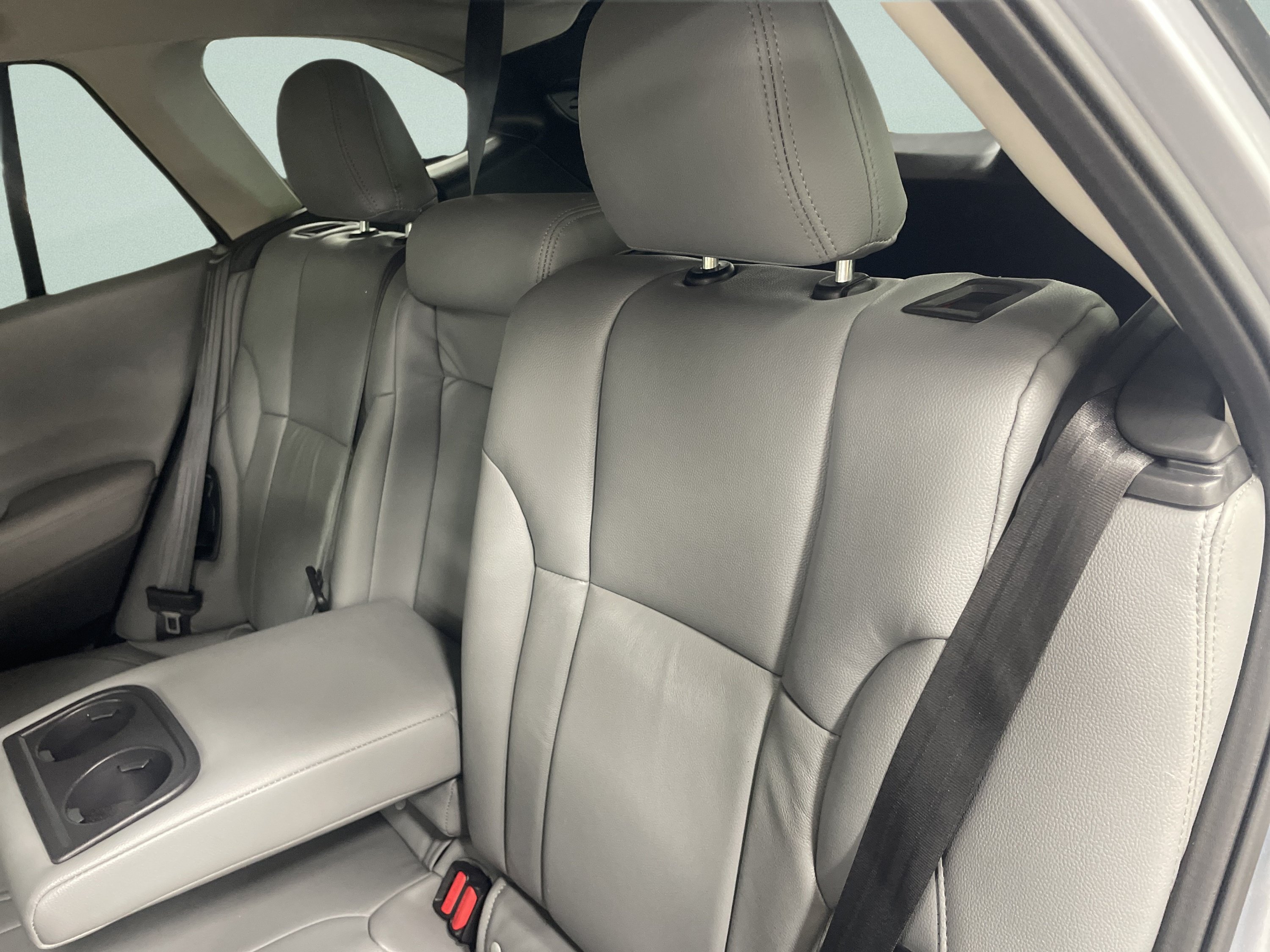 Used 2023 Subaru Outback Premium AWD/4WD image 10