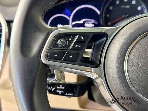 Used 2023 Porsche Cayenne S AWD/4WD image 13