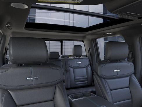 New 2026 Ford F250 Platinum AWD/4WD image 22