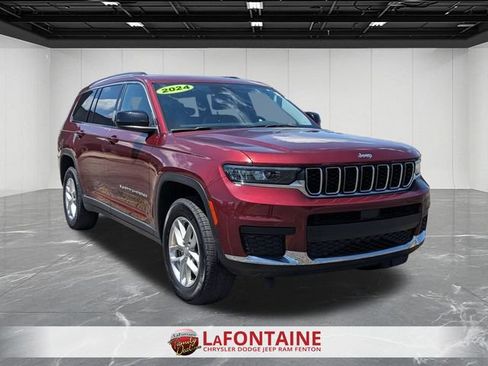 Used 2024 Jeep Grand Cherokee L Laredo AWD/4WD image 7