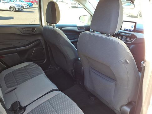 Certified 2022 Ford Escape SE image 13
