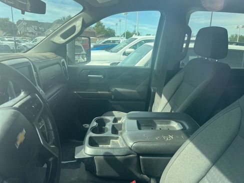 Used 2022 Chevrolet Silverado 3500 LT w/ Convenience Package AWD/4WD image 16