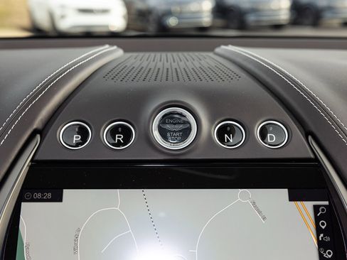 Used 2023 Aston Martin DBX 707 image 41