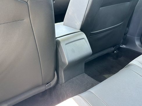 Used 2025 Volkswagen Jetta SE FWD image 30