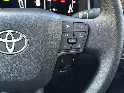 New 2025 Toyota Camry LE image 28