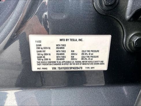 Used 2023 Tesla Model Y Long Range image 17