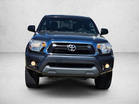 Used 2012 Toyota Tacoma 4x4 Double Cab w/ TRD Off-Road Pkg image 2