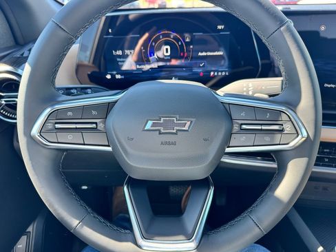 New 2026 Chevrolet Equinox ACTIV w/ Safety and Technology Package image 14