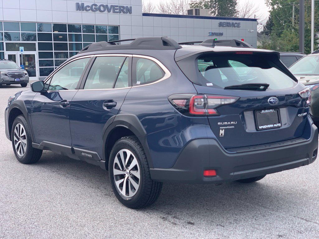 Used 2024 Subaru Outback AWD/4WD image 6