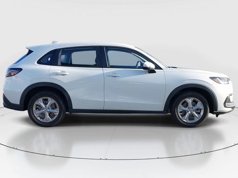 Used 2024 Honda HR-V LX image 4