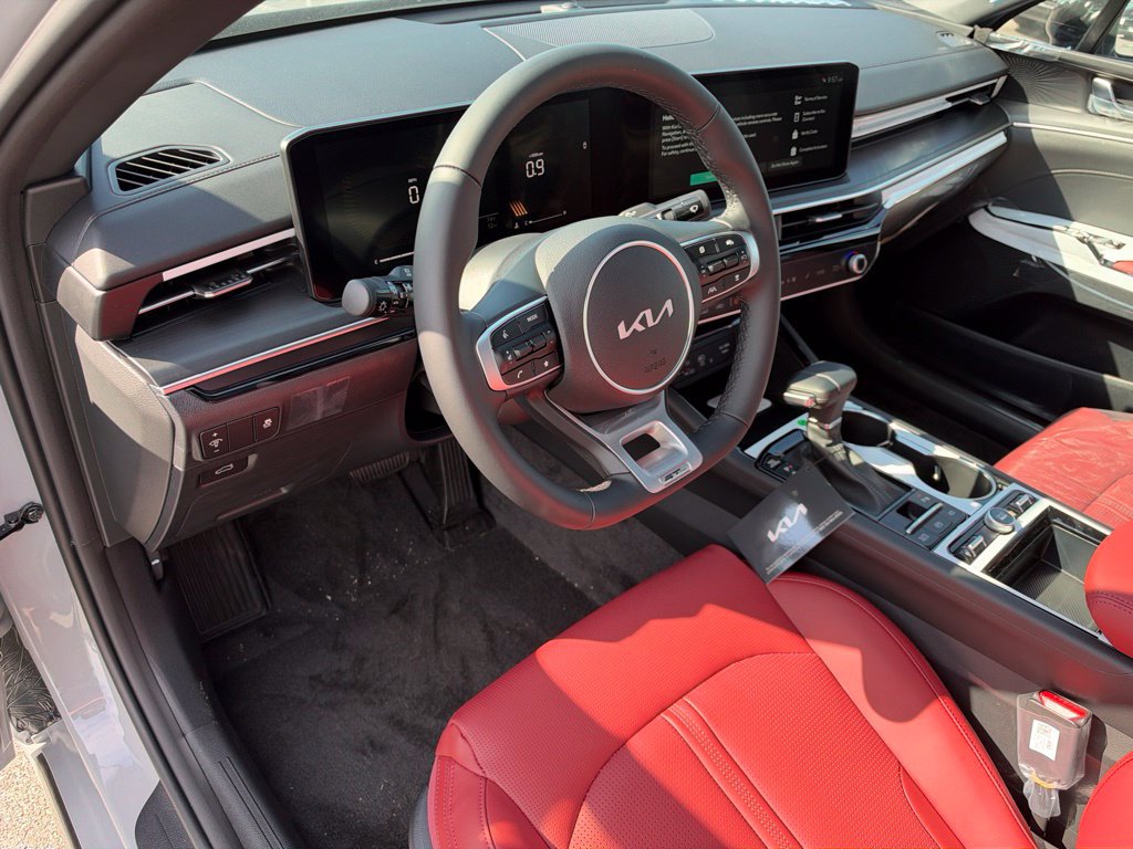 New 2027 Kia K5 GT-Line FWD image 10