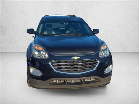 Used 2017 Chevrolet Equinox LT w/ Convenience Package FWD image 3