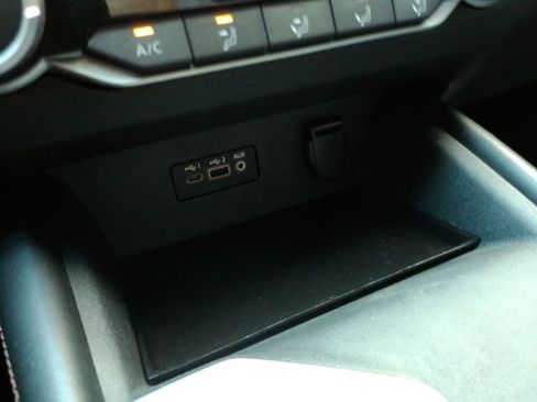 Used 2020 Nissan Altima 2.5 SR image 38