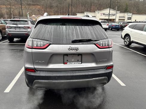 Used 2019 Jeep Cherokee Limited image 4