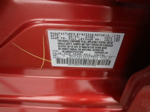 Used 2023 Nissan Sentra SR w/ Electronics Package FWD image 34
