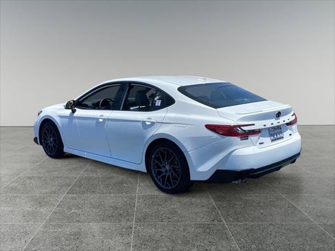 Certified 2026 Toyota Camry SE w/ Convenience Package FWD image 3