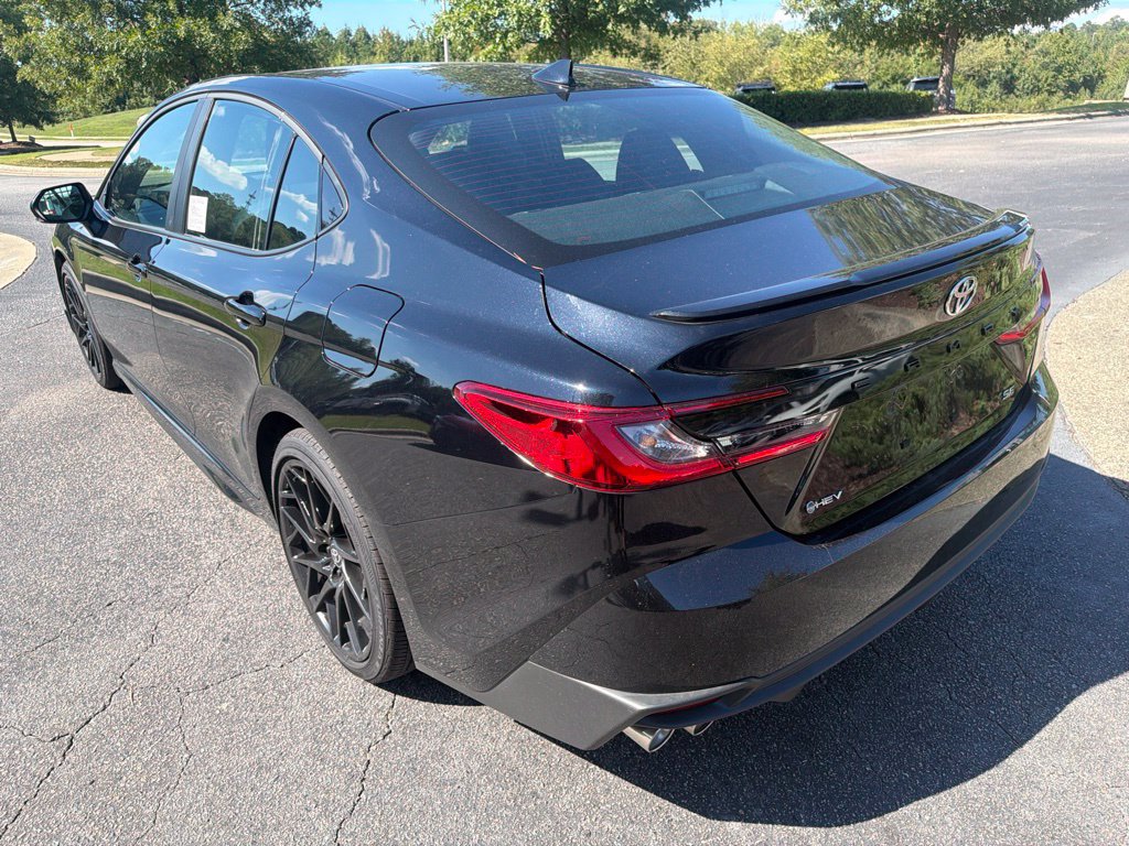 Used 2026 Toyota Camry SE w/ Convenience Package FWD image 7