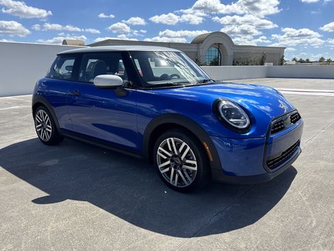 New 2026 MINI Cooper S image 1