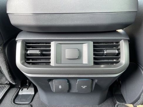 New 2025 Ford F150 Lariat w/ Equipment Group 501A Mid image 18