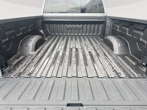New 2026 GMC Sierra 2500 AT4 w/ AT4 Premium Plus Package AWD/4WD image 27
