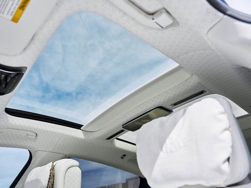 Used 2023 Mercedes-Benz Maybach S 680 4MATIC image 54