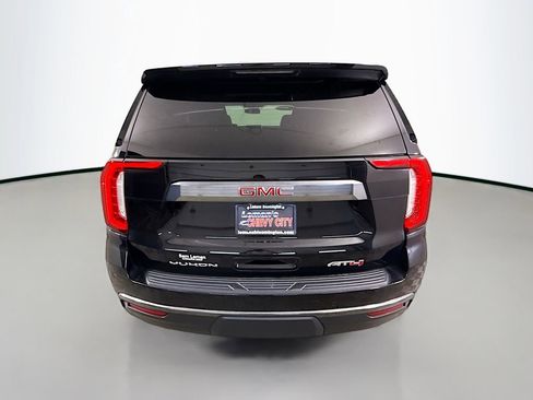 Used 2023 GMC Yukon AT4 w/ AT4 Premium Package image 6