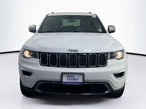 Used 2022 Jeep Grand Cherokee Limited image 2